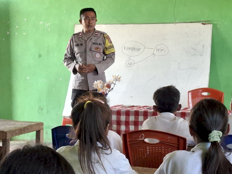 Dari Polisi Jadi Guru: Perjuangan Aiptu Suryanto Mendirikan Sekolah di Ujung Timur Sumba