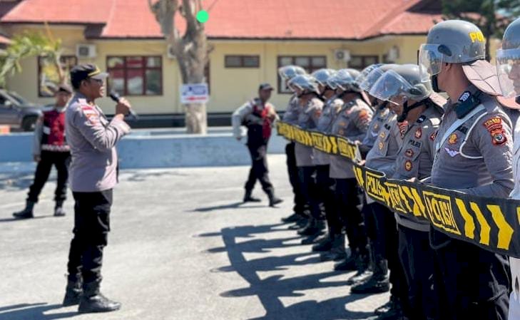 Personel Polres Sumba Timur Asah Kemampuan Dalmas