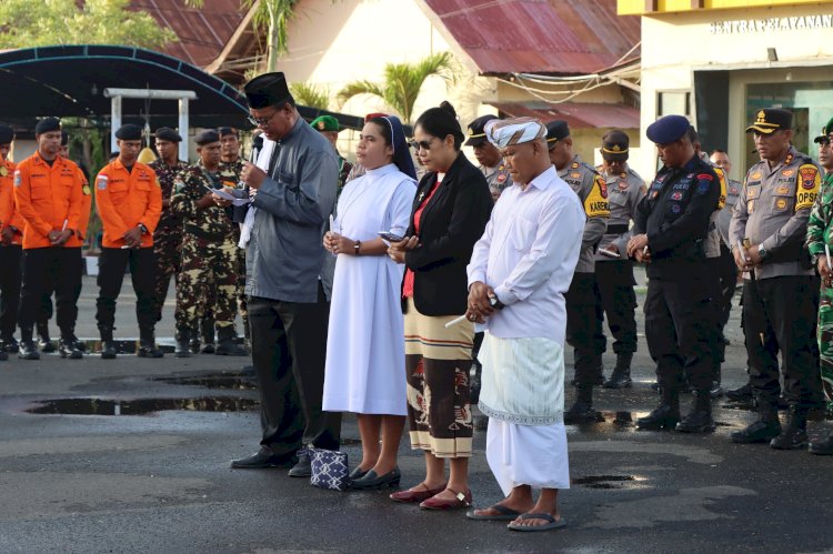 Jelang Malam Pergantian Tahun, Polres Sumba Timur Doa Lintas Agama