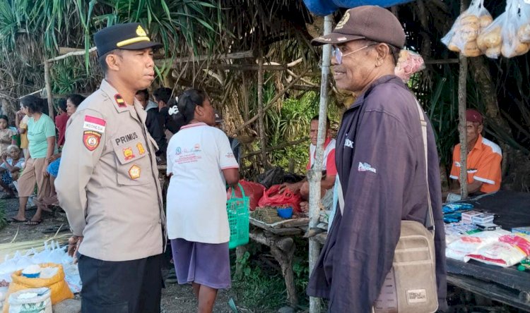 Kapolsek Pinupahar Pimpin Patroli dan Monitoring di Pasar Mingguan Lailunggi