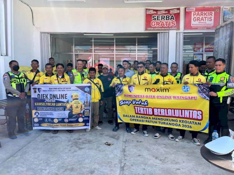 Satlantas Polres Sumba Timur, Jasa Raharja dan Ojol Deklarasikan Pelopor Keselamatan Berlalu Lintas