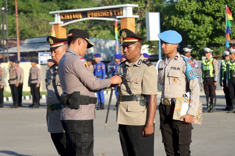 Mutasi Jabatan di Polres Sumba Timur, Iptu Melianus Sumbanu Gantikan Iptu M. Ridwan