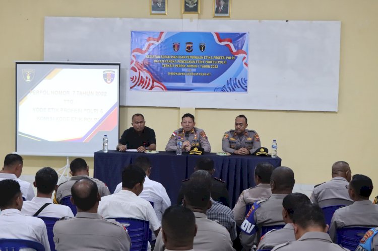 Bidpropam Polda NTT Sosialisasikan Etika Profesi Polri, Perkuat Pemahaman Personel Polres Sumba Timur