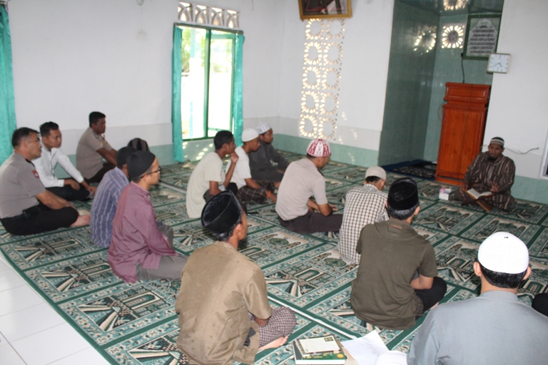 Safari Ramadhan, Polres Sumba Timur gelar kajian Islam bersama kelompok pengajian