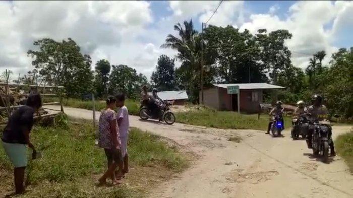 Polsek Matawai Lapawu Patroli Keliling Desa Imbau Antisipasi Virus Covid 19